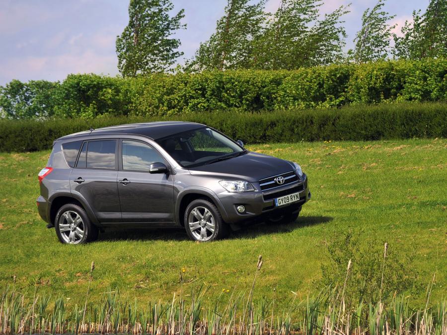  Toyota RAV4 2008 года  (UK) (фото 18 из 18)